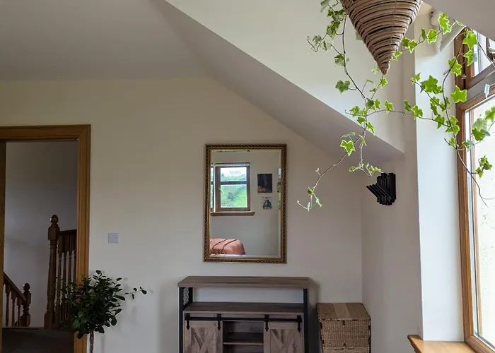 Saol Mall * Red Castle