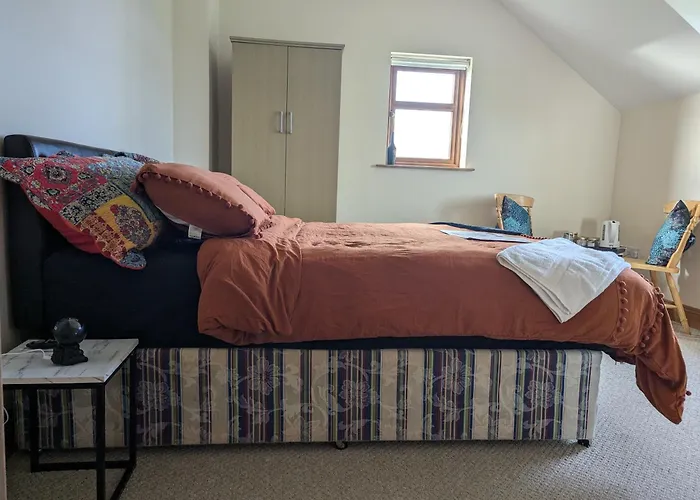 Saol Mall * Red Castle